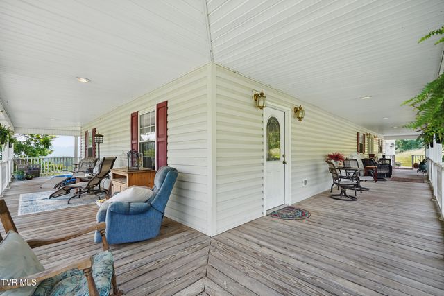 4296 Bloomingdale Road, Kingsport, TN 37660