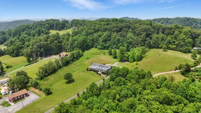 4296 Bloomingdale Road, Kingsport, TN 37660