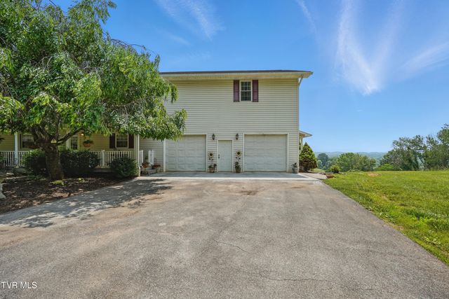 4296 Bloomingdale Road, Kingsport, TN 37660