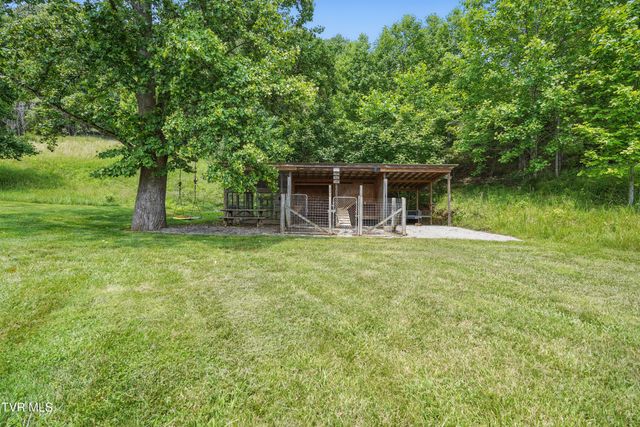 4296 Bloomingdale Road, Kingsport, TN 37660