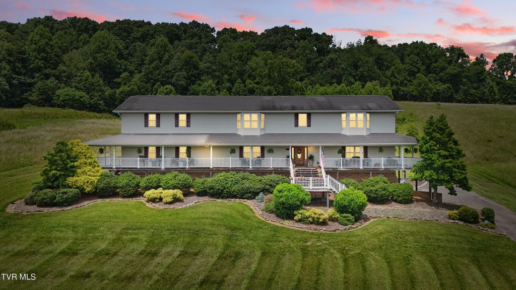 4296 Bloomingdale Road, Kingsport, TN 37660