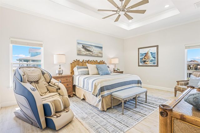 3244 Gulf Castle Drive, Crystal Beach, TX 77650