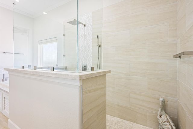 3244 Gulf Castle Drive, Crystal Beach, TX 77650