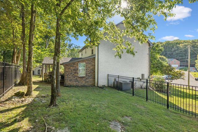 804 Bromley Ct, Smyrna, TN 37167