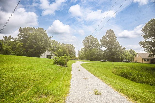 4505 St Johns Road, Frankfort, KY 40601