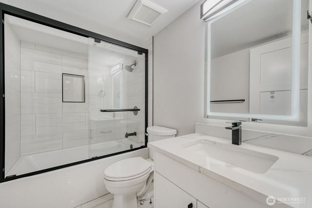 3418 S 164th Street, Seatac, WA 98188