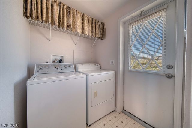 3920 Effinger Street, Pahrump, NV 89060