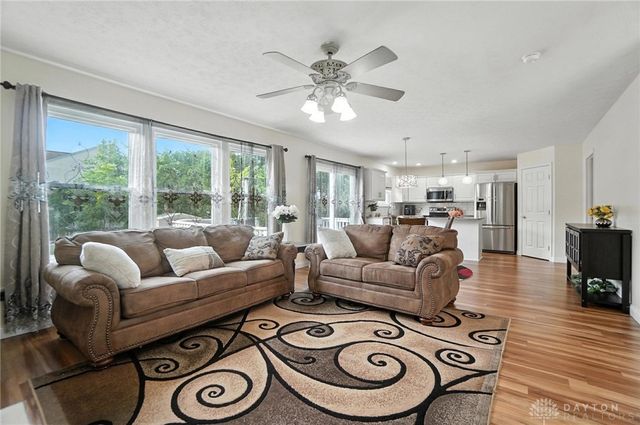 4271 Bristol Drive, Beavercreek, OH 45440