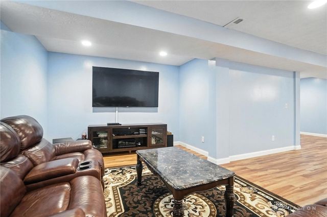 4271 Bristol Drive, Beavercreek, OH 45440