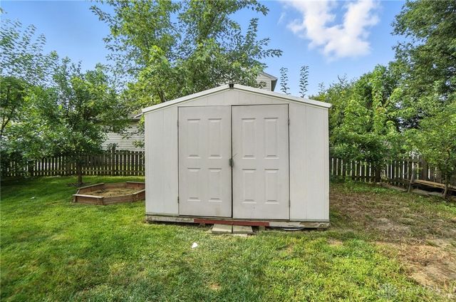 4271 Bristol Drive, Beavercreek, OH 45440