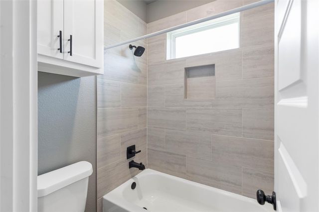 798 Road 6609, Dayton, TX 77535