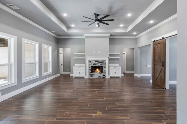 798 Road 6609, Dayton, TX 77535