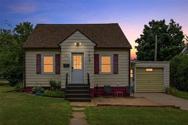 1906 9th Street, Eau Claire, WI 54703