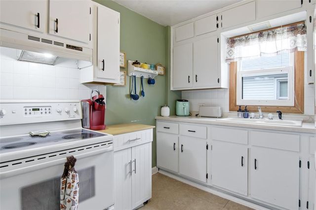 1906 9th Street, Eau Claire, WI 54703