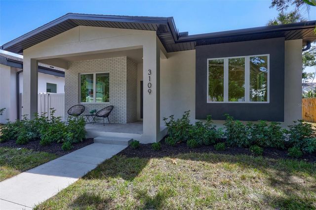 3109 QUEEN STREET N, St Petersburg, FL 33713