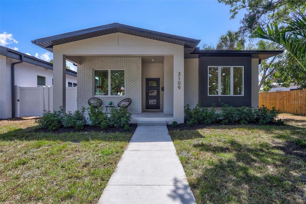 3109 QUEEN STREET N, St Petersburg, FL 33713
