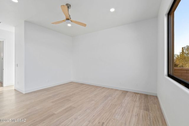 2930 W Lobo Road, Tucson, AZ 85742