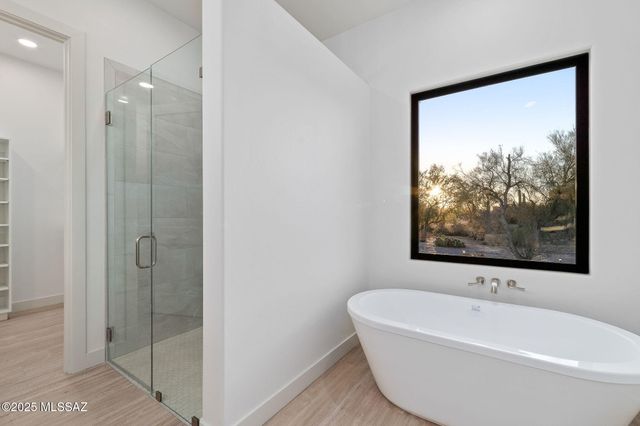 2930 W Lobo Road, Tucson, AZ 85742