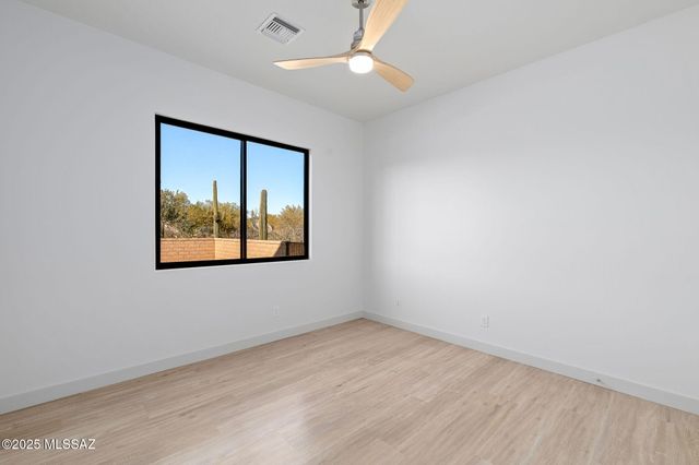 2930 W Lobo Road, Tucson, AZ 85742