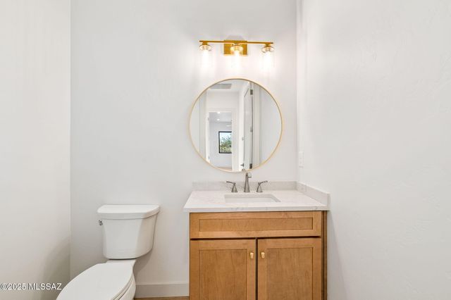 2930 W Lobo Road, Tucson, AZ 85742