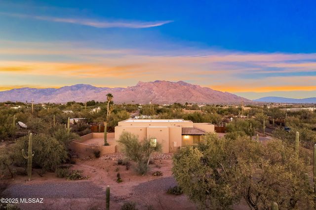 2930 W Lobo Road, Tucson, AZ 85742