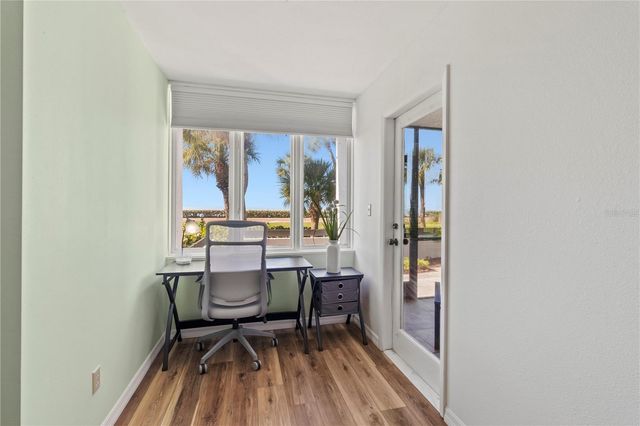 723 BAYPORT WAY 723, Longboat Key, FL 34228