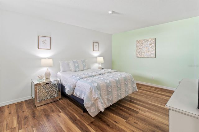 723 BAYPORT WAY 723, Longboat Key, FL 34228