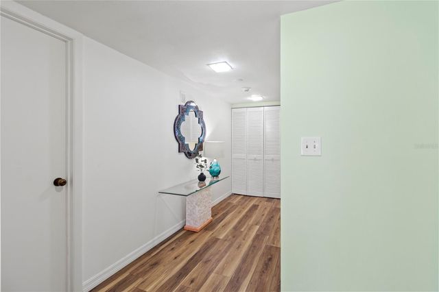 723 BAYPORT WAY 723, Longboat Key, FL 34228