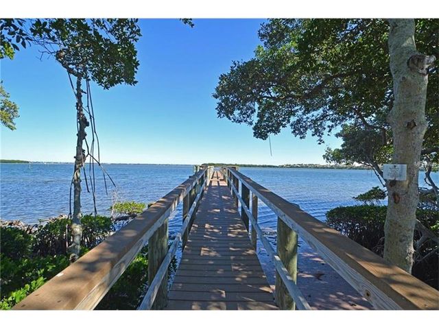 723 BAYPORT WAY 723, Longboat Key, FL 34228