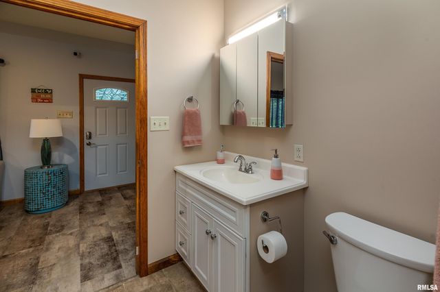 13414 S Egypt Shores Drive, Creal Springs, IL 62922