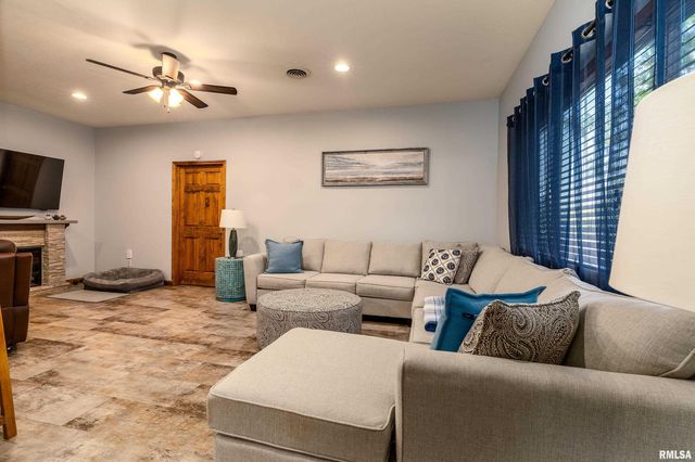 13414 S Egypt Shores Drive, Creal Springs, IL 62922