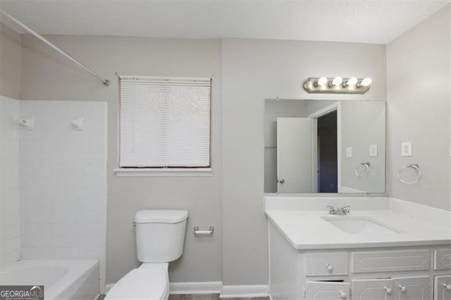 446 QUEEN ALIESE Lane, Jonesboro, GA 30236