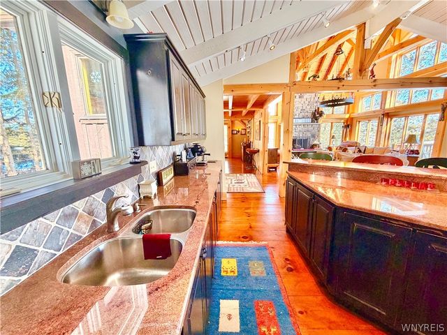 18 Easy Street, Ellicottville, NY 14731