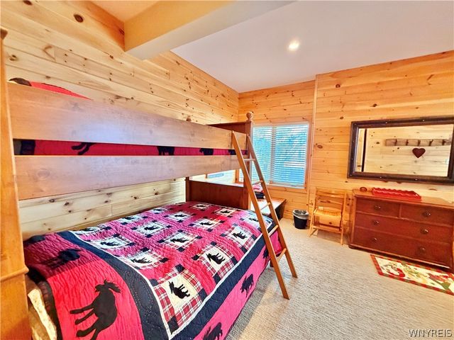 18 Easy Street, Ellicottville, NY 14731