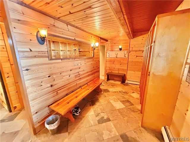 18 Easy Street, Ellicottville, NY 14731