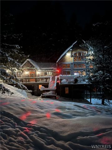 18 Easy Street, Ellicottville, NY 14731