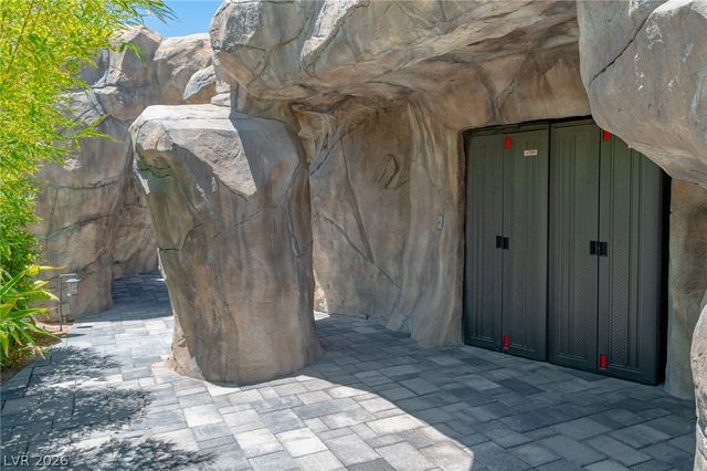 2925 Thurman Avenue, Las Vegas, NV 89120