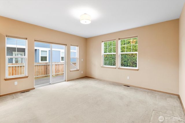 730 Farmington Drive, Burlington, WA 98233