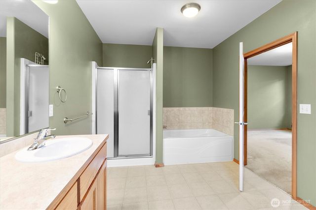 730 Farmington Drive, Burlington, WA 98233