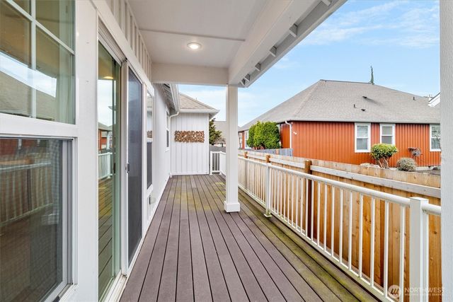 730 Farmington Drive, Burlington, WA 98233