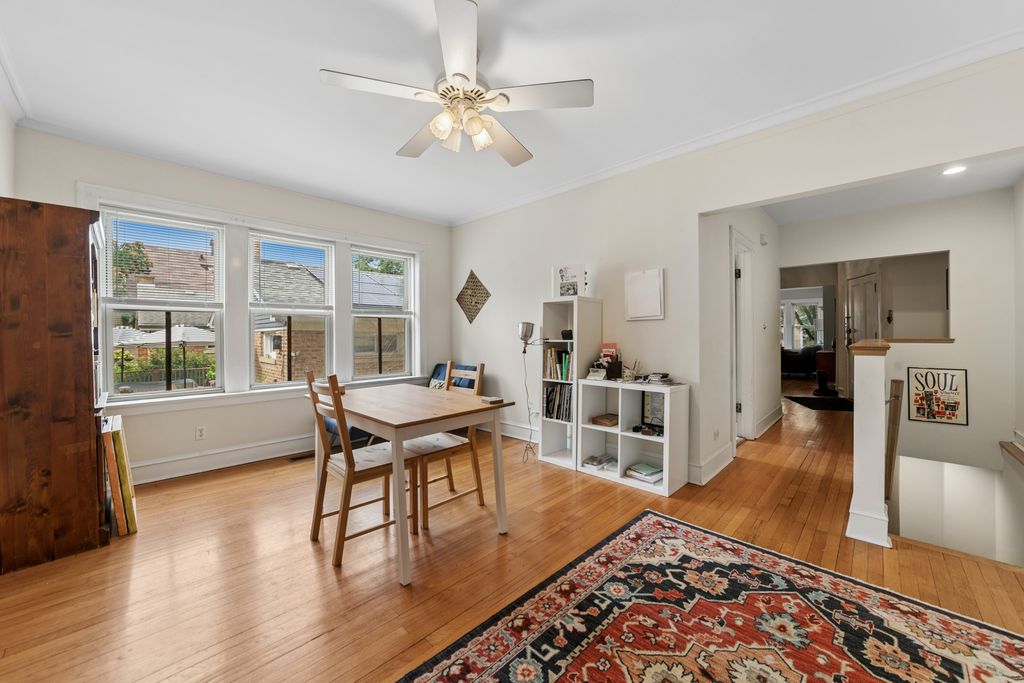 1723 W Foster Avenue, Chicago, IL 60640 — photo 5