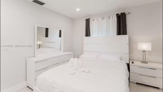 4017 Monroe St 0, Hollywood, FL 33021