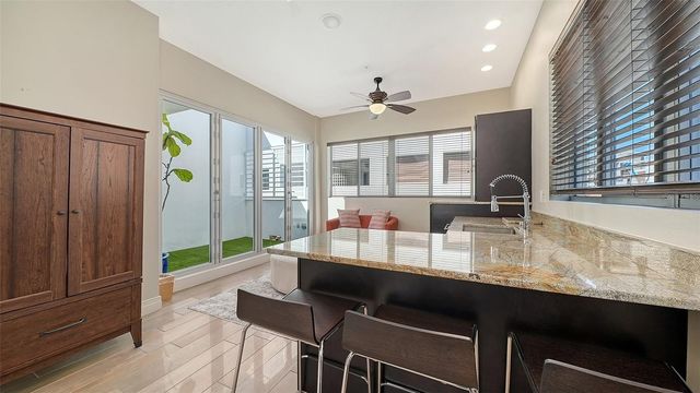 235 COCOANUT AVENUE 113C, Sarasota, FL 34236