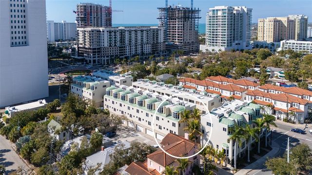 235 COCOANUT AVENUE 113C, Sarasota, FL 34236