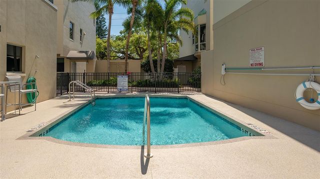 235 COCOANUT AVENUE 113C, Sarasota, FL 34236