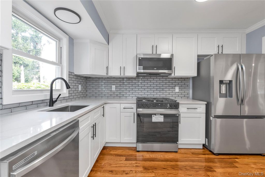 271 Sherman Street, Westbury, NY 11590 — photo 5