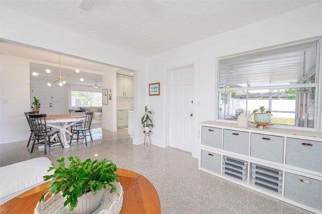 2833 SUNNYSIDE STREET, Sarasota, FL 34239
