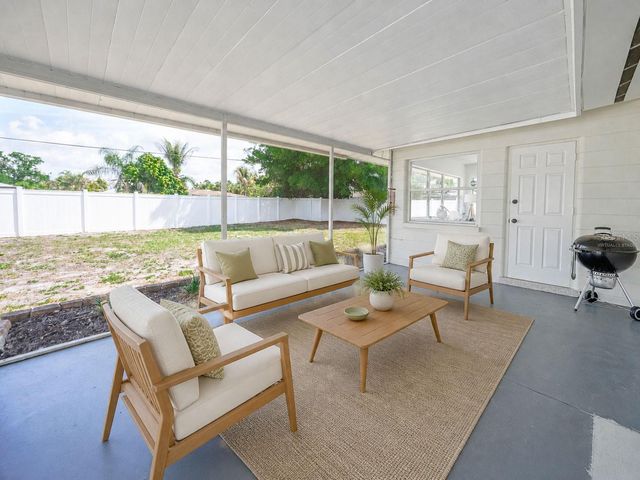 2833 SUNNYSIDE STREET, Sarasota, FL 34239