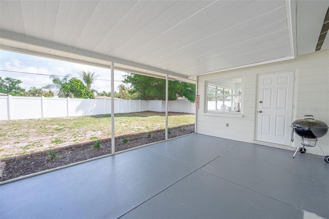 2833 SUNNYSIDE STREET, Sarasota, FL 34239