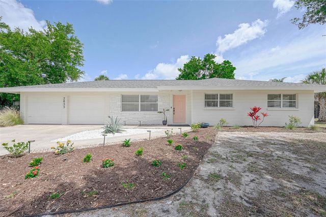 2833 SUNNYSIDE STREET, Sarasota, FL 34239
